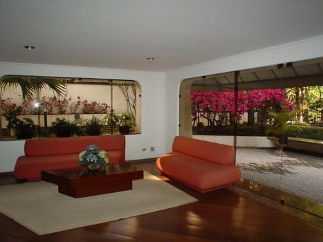 Foto 4 do Silvana, em Vila Nova Conceição / São Paulo oferecendo Jardim, Piscina, Piscina Infantil, Salão de Festa