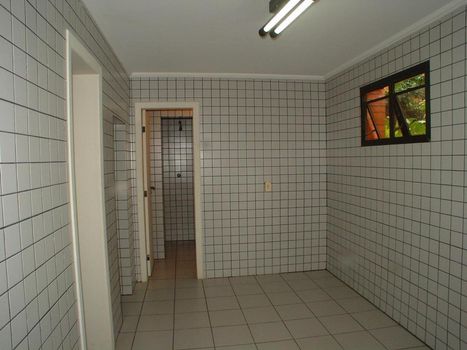 Foto 3 do Queen Elizabeth, em Jardim Ampliação / São Paulo oferecendo Churrasqueira, Espaço Gourmet, Garagem para visitas, Gerador, Jardim, Piscina, Piscina Infantil, Playground, Quadra Poliesportiva, Sala de Ginástica, Salão de Festa, Salão de Jogos, Sauna, Vestiário