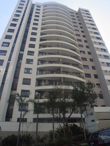 Foto 6 do Princeton, em Vila Pompéia / São Paulo oferecendo Churrasqueira, Forno de Pizza, Gerador, Piscina Aquecida, Piscina Infantil, Playground, Quadra Poliesportiva, Sala de Ginástica, Salão de Festa, Salão de Jogos, Vestiário