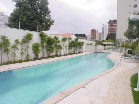 Foto 16 do Ibirapuera Plaza, em Vila Mariana / São Paulo oferecendo Churrasqueira, Jardim, Piscina, Piscina Infantil, Playground, Quadra Poliesportiva, Sala de Ginástica