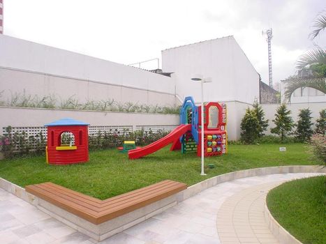 Foto 13 do Ibirapuera Plaza, em Vila Mariana / São Paulo oferecendo Churrasqueira, Jardim, Piscina, Piscina Infantil, Playground, Quadra Poliesportiva, Sala de Ginástica