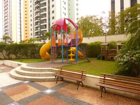 Foto 5 do Prncipe De Navarra, em Indianópolis / São Paulo oferecendo Jardim, Piscina, Piscina Infantil, Playground, Sala de Ginástica, Salão de Festa