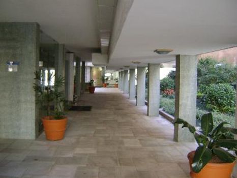 Foto 4 do Bacarellis, em Vila Ipojuca / São Paulo oferecendo Churrasqueira, Espaço Gourmet, Forno de Pizza, Gerador, Jardim, Piscina, Piscina Aquecida, Piscina Infantil, Playground, Quadra Poliesportiva, Sala de Ginástica, Salão de Festa, Salão de Jogos, Sauna