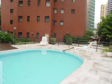 Foto 3 do Nattier, em Vila Nova Conceição / São Paulo oferecendo Churrasqueira, Jardim, Piscina, Piscina Infantil, Playground, Sala de Ginástica, Salão de Festa, Salão de Jogos, Sauna