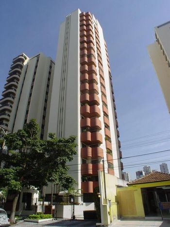 Foto 5 do Via Appia, em Indianópolis / São Paulo oferecendo Churrasqueira, Jardim, Piscina, Quadra Poliesportiva, Sala de Ginástica, Salão de Festa