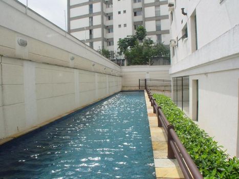 Foto 2 do Petit Palais, em Vila Nova Conceição / São Paulo oferecendo Churrasqueira, Jardim, Piscina, Playground, Sala de Ginástica, Salão de Festa, Salão de Jogos