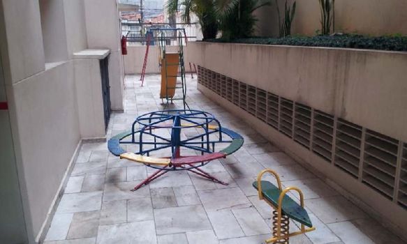 Foto 11 do Villa Do Conde, em Perdizes / São Paulo oferecendo Jardim, Piscina, Piscina Infantil, Playground, Quadra Poliesportiva, Sala de Ginástica, Salão de Festa, Salão de Jogos, Sauna