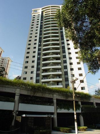 Foto 9 do Malt Hill, em Vila Suzana / São Paulo oferecendo Churrasqueira, Garagem para visitas, Jardim, Piscina, Piscina Infantil, Playground, Quadra Poliesportiva, Sala de Ginástica, Salão de Festa, Salão de Jogos, Sauna