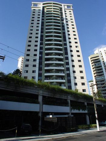 Foto 10 do Malt Hill, em Vila Suzana / São Paulo oferecendo Churrasqueira, Garagem para visitas, Jardim, Piscina, Piscina Infantil, Playground, Quadra Poliesportiva, Sala de Ginástica, Salão de Festa, Salão de Jogos, Sauna
