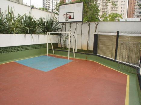 Foto 9 do Caren, em Vila Nova Conceição / São Paulo oferecendo Esquina, Gerador, Piscina, Playground, Quadra Poliesportiva, Sala de Ginástica, Salão de Festa