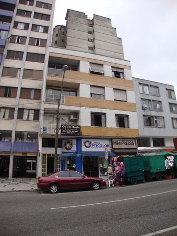 Foto 1 do Condomínio Edifício Rua Emiliano Perneta, 201, em Centro / Almirante Tamandaré