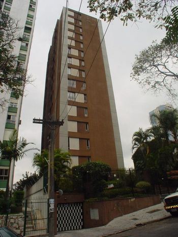 Foto 4 do Nathalia, em Paraíso / São Paulo oferecendo Churrasqueira, Jardim, Salão de Festa