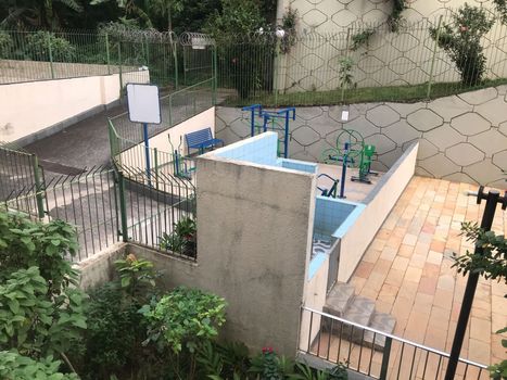 Foto 4 do Chacara Da Cidade, em Centro / Guapimirim oferecendo Aquecimento Central