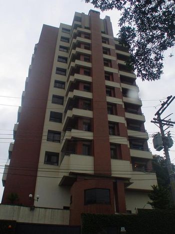 Foto 16 do Iola Di Montese, em Aclimação / São Paulo oferecendo Esquina, Garagem para visitas, Jardim, Piscina, Piscina Infantil, Playground, Sala de Ginástica, Salão de Festa, Salão de Jogos, Sauna