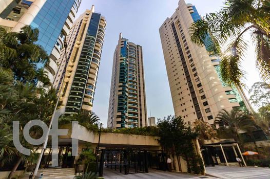 Foto 4 do St James'Park Condominium, em Vila Andrade / Praia Grande oferecendo Aquecimento Central