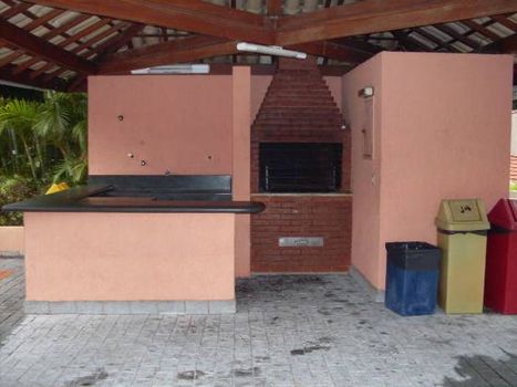 Foto 5 do Palazzo Nobile, em Mooca / São Paulo oferecendo Churrasqueira, Gerador, Jardim, Piscina, Piscina Infantil, Pista Cooper, Playground, Quadra Poliesportiva, Salão de Festa, Salão de Jogos, Vestiário
