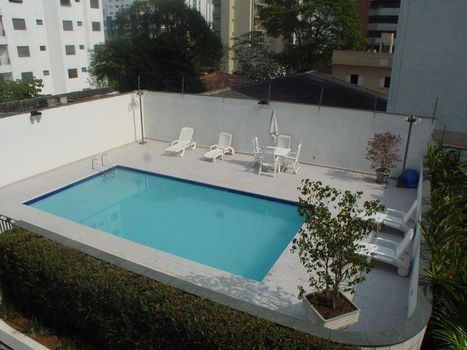 Foto 13 do Via Veneto, em Indianópolis / São Paulo oferecendo Churrasqueira, Jardim, Piscina, Playground, Quadra Poliesportiva, Sala de Ginástica, Salão de Festa