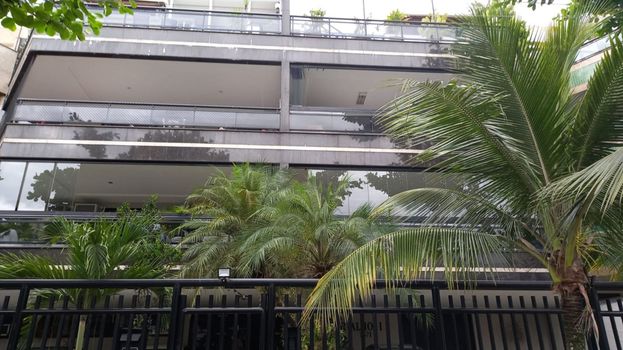 Foto 1 do Carvalho I, em Recreio dos Bandeirantes / Rio de Janeiro oferecendo Aquecimento Central