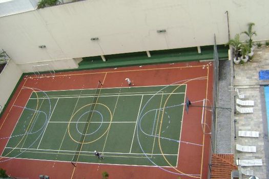 Foto 13 do La Residence, em Jardim da Saúde / São Paulo oferecendo Churrasqueira, Jardim, Piscina, Playground, Quadra Poliesportiva, Sala de Ginástica, Salão de Festa, Salão de Jogos, Sauna