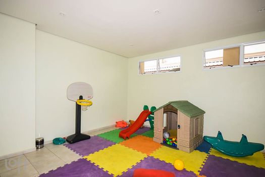 Foto 1 do Perdizes Point, em Sumaré / São Paulo oferecendo Churrasqueira, Jardim, Piscina, Playground, Sala de Ginástica, Salão de Festa, Salão de Jogos, Sauna