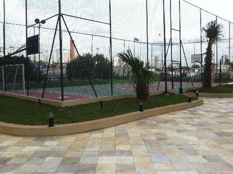 Foto 13 do Ville Montreux, em Jardim Vila Mariana / São Paulo oferecendo Churrasqueira, Jardim, Piscina, Piscina Infantil, Playground, Quadra Poliesportiva, Sala de Ginástica, Salão de Festa, Salão de Jogos, Sauna