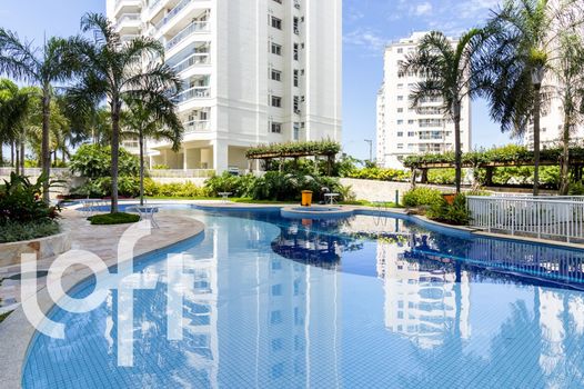 Foto 17 do Le Quartier Vert Residences, em Recreio dos Bandeirantes / Rio de Janeiro oferecendo Aquecimento Central