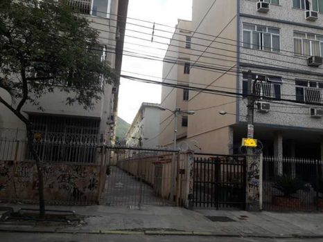 Foto 3 do Sao Pedro, em Méier / Rio de Janeiro oferecendo Aquecimento Central