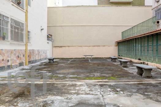 Foto 15 do Sao Pedro, em Méier / Rio de Janeiro oferecendo Aquecimento Central