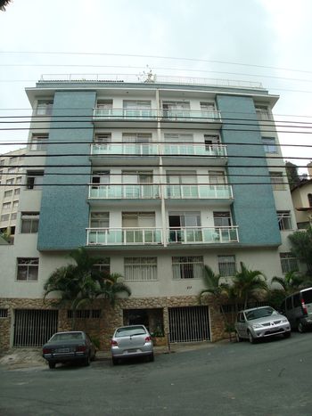 Foto 1 do Condomínio Edifício Rua Guandahus, 234, em Santa Lúcia / Belo Horizonte