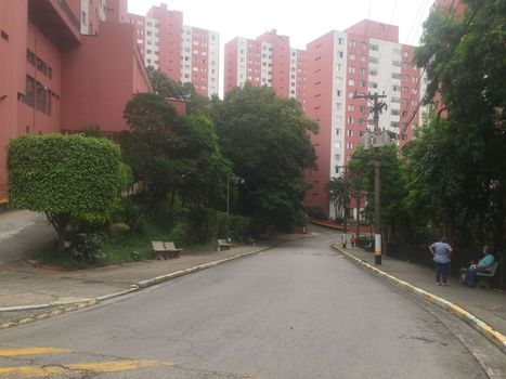 Foto 101 do Cj. Jd. Cupec, em Jardim Marajoara / São Paulo oferecendo Aquecimento Central