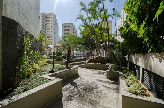 Foto 32 do Maison D'argent, em Higienópolis / São Paulo oferecendo Piscina Aquecida, Piscina Infantil, Playground, Sala de Ginástica, Salão de Festa, Sauna, Vestiário