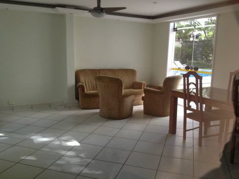 Foto 2 do Ile De France, em Vila Progredior / São Paulo oferecendo Churrasqueira, Jardim, Piscina, Piscina Aquecida, Piscina Infantil, Playground, Quadra Poliesportiva, Sala de Ginástica, Salão de Festa, Salão de Jogos