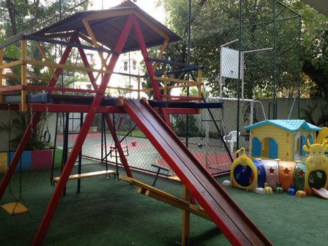 Foto 4 do Ile De France, em Vila Progredior / São Paulo oferecendo Churrasqueira, Jardim, Piscina, Piscina Aquecida, Piscina Infantil, Playground, Quadra Poliesportiva, Sala de Ginástica, Salão de Festa, Salão de Jogos