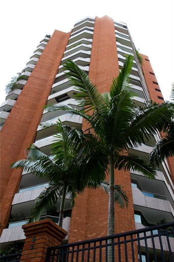 Foto 3 do Bay Port, em Jardim Paulista / São Paulo oferecendo Garagem para visitas, Gerador, Jardim, Piscina, Piscina Aquecida, Playground, Sala de Ginástica, Salão de Festa, Sauna