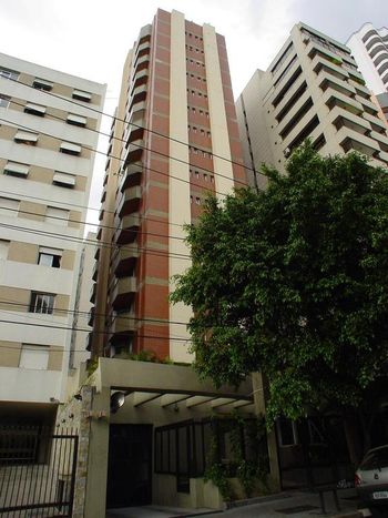 Foto 10 do Park Lane Plaza, em Santa Cecília / São Paulo oferecendo Churrasqueira, Piscina, Sala de Ginástica, Salão de Jogos