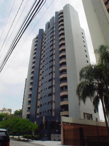 Foto 2 do Kashimir, em Jardim Vila Mariana / São Paulo oferecendo Churrasqueira, Espaço Gourmet, Forno de Pizza, Gerador, Hidromassagem, Home Cinema, Jardim, Piscina, Piscina Infantil, Playground, Quadra Poliesportiva, Quadra Squash, Sala de Ginástica, Salão de Festa, Salão de Jogos, Sauna, Vestiário