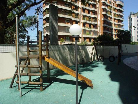 Foto 7 do Castel Di Reggio, em Jardim Londrina / São Paulo oferecendo Churrasqueira, Garagem para visitas, Gerador, Jardim, Piscina, Piscina Infantil, Playground, Quadra Poliesportiva, Sala de Ginástica, Salão de Festa, Sauna, Vestiário