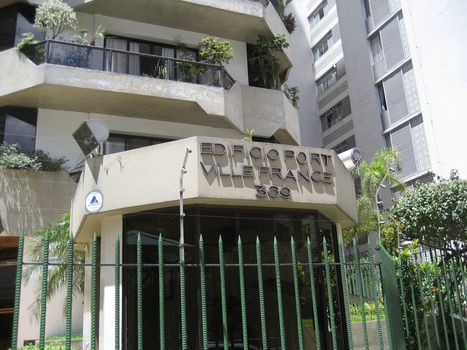 Foto 3 do Port Ville France, em Paraíso / São Paulo oferecendo Jardim, Salão de Festa
