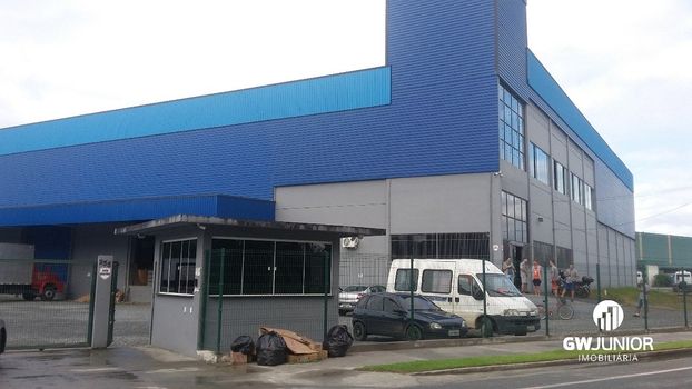 Foto 1 do(a) Galpão / Depósito / Armazém / Pavilhão false para alugar em Zona Industrial Norte, Joinville