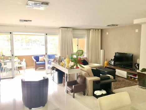 Foto 1 do(a) Apartamento de 3 quartos à venda em Paraíso do Morumbi, São Paulo