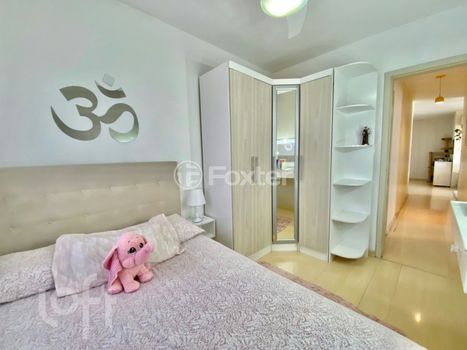 Foto 10 do(a) Apartamento de 3 quartos à venda em Cristal, Porto Alegre
