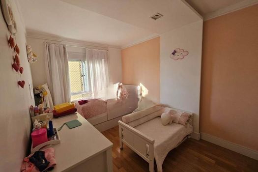 Foto 3 do(a) Apartamento de 3 quartos à venda em Jardim Olympia, São Paulo