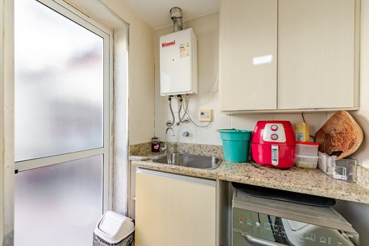 Foto 12 do(a) Casa em Condomínio de 4 quartos à venda em Teresópolis, Porto Alegre
