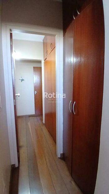 Foto 11 do(a) Apartamento de 4 quartos à venda em Fundinho, Uberlândia