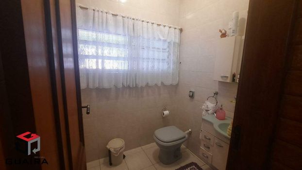 Foto 13 do(a) Casa de 3 quartos à venda em Jardim Ocara, Santo André