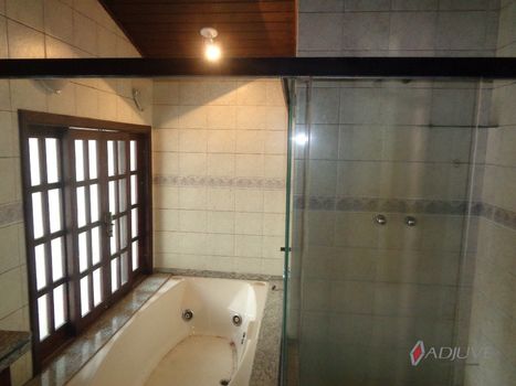 Foto 22 do(a) Casa em Condomínio de 5 quartos à venda em Nogueira, Petrópolis