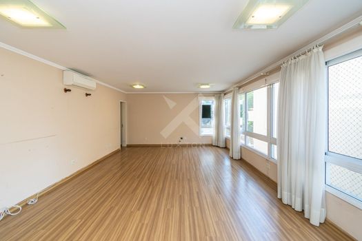 Foto 3 do(a) Apartamento de 3 quartos à venda em Moinhos de Vento, Porto Alegre
