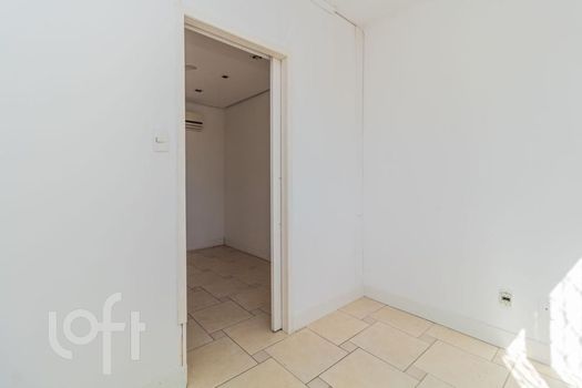 Foto 7 do(a) Apartamento de 1 quartos à venda em Jardim Floresta, Porto Alegre