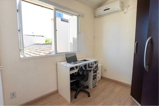 Foto 12 do(a) Casa em Condomínio de 2 quartos à venda em Humaitá, Porto Alegre