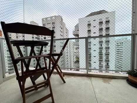 Foto 3 do(a) Apartamento de 3 quartos para alugar em Pitangueiras, Guarujá